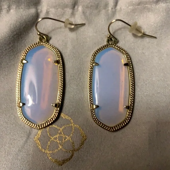 Kendra Scott Opalite Elles - Picture 4 of 5